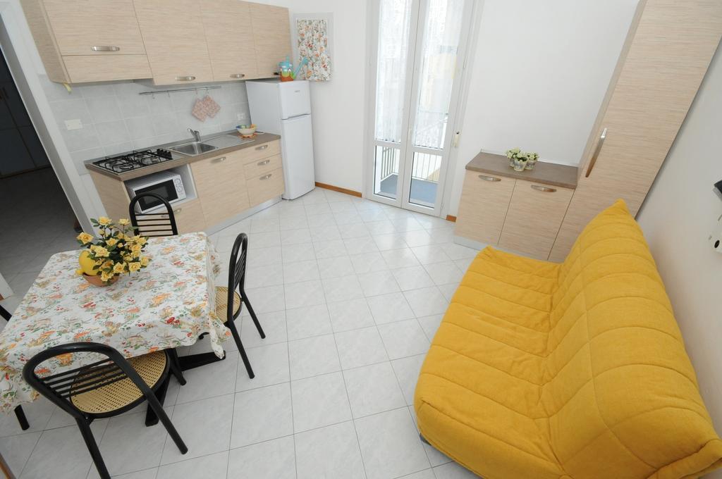 Residence Suisse Каттоліка Екстер'єр фото